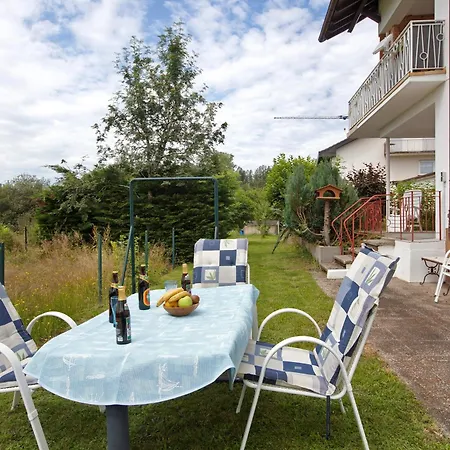 Familie Quednow - Im Algi Appartement *